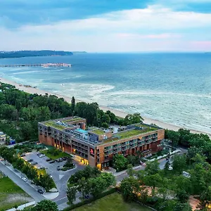 4* Hotel Marriott & Spa